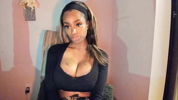 Tattooed milf_with big tits playing with her pussy