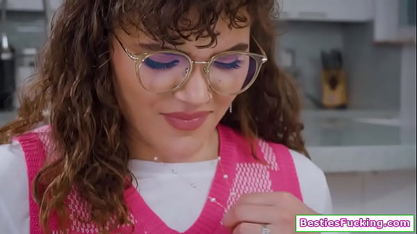 BestiesFucking com Teen babe licks bff while getting fucked