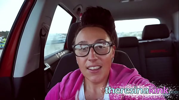 So viele leute auf dem parkplatz mir egal ich ficke mich dennoch