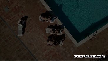 Nonton Calita Fire And Her Husband, A Swingers Couple In A Threesome With Angie Lynx thumbnail