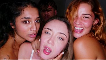 LUCKYMAN VÍCTOR RAYFUCKS 3HOT GODNESS AGATHA VEGAYASMINAKHAN CATHERINE_KNIGHT