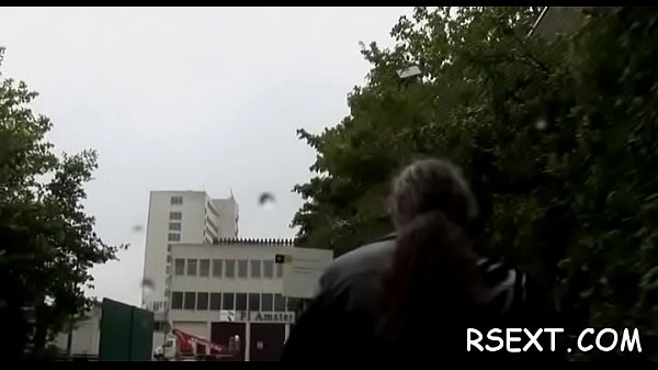 Hot bulky hooker gets fingered_and fucked hardcore style