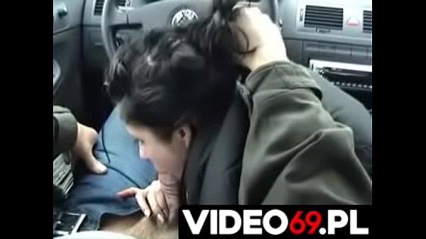 Play MP4 - Polskie porno - Niemoralna propozycja dla dziewczyny na stacji benzynowej