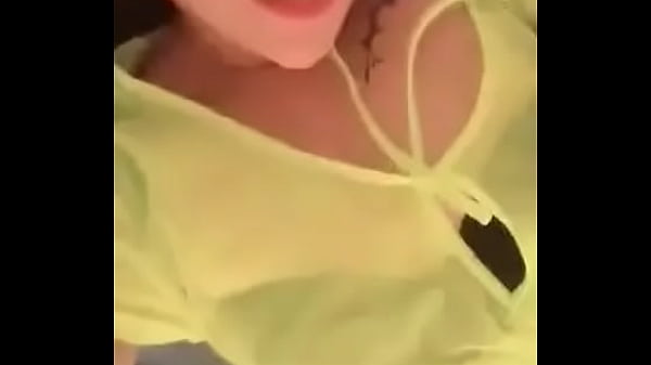 Nonton Casada Con Marino thumbnail