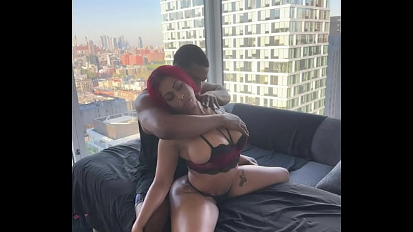 Play MP4 - I got a surprise during my massage part1