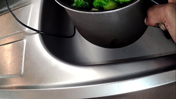 Season Three - Cooking With Lil Latina thumbnail