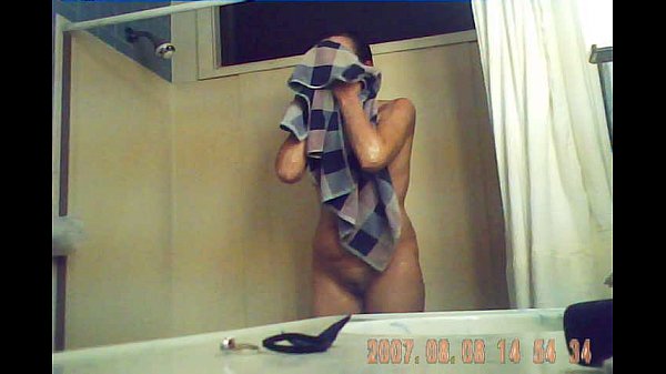 10 16 2011 Melissa Takes a Bathpart 2c