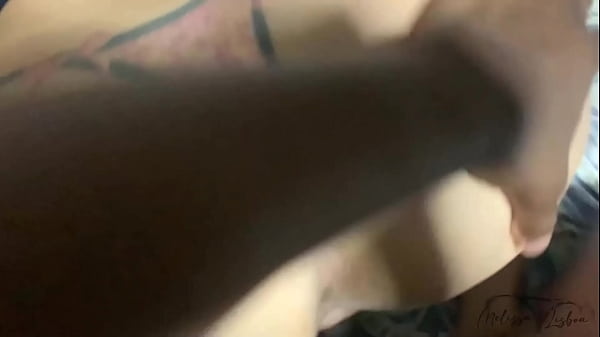 Play MP4 - Garganta profunda e socando forte na minha buceta&comma; acabei ganhando um jato de porra nos olhos