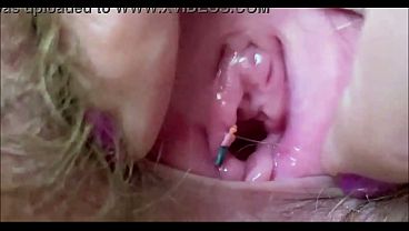 Hairy Pussy big clit 
