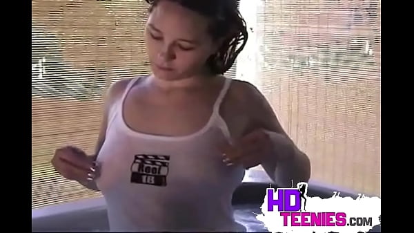 Play MP4 - Hot Blonde showing her big dick Jacuzzi nude