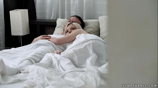 Nonton Mi Prima Follando Muy Rico 2016 thumbnail