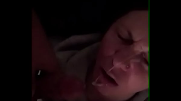 Nonton Street Walker Cumshot thumbnail