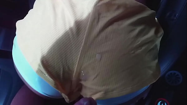 Play MP4 - Veja o que acontece quando deixo um halls preto no painel do meu uber