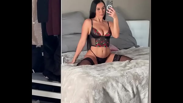 Nonton Searching For A Pookie Bear Over Here thumbnail