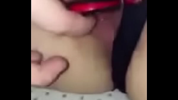 Se mete_celular_en la vagina