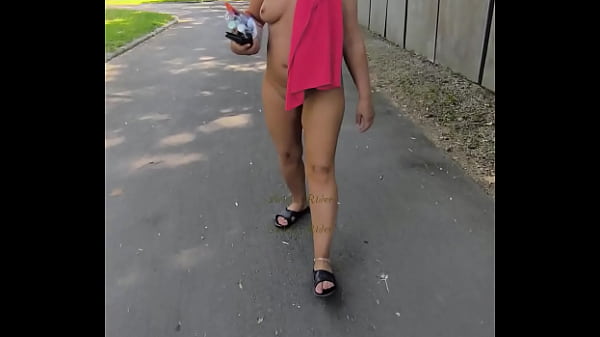 Arielarider walking naked in public 