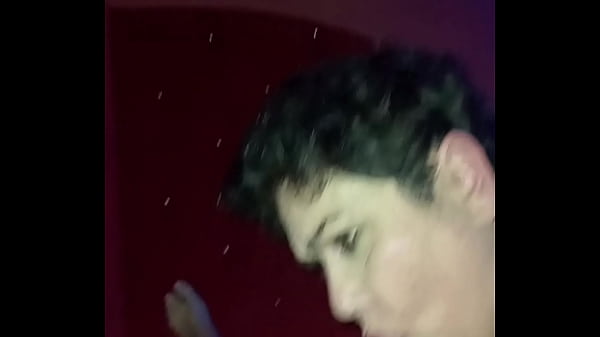 2025 12 13 chienne marie en club suce des queues 