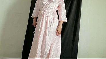 Bokep Indo Ngintip Cewek Bali Sexy Ganti Gak Pakai Celana Dalam Baju Bodynya Mantap Banget thumbnail