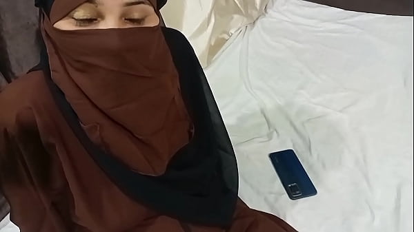 Play MP4 - हाॅट ठरकी मुस्लिम दिदि ने अपने सौतेले भाई से बेडवर हिजाब उठाकर चुदाई करवाली