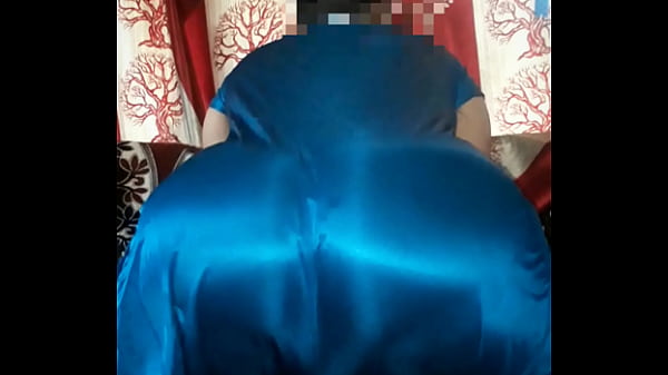 Play MP4 - Big ass in bikini  2