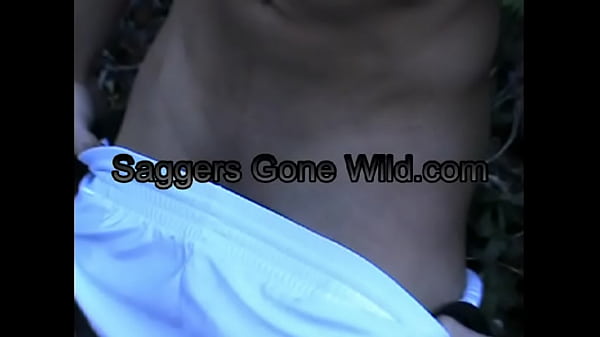 Play MP4 - BUBBLE BUTT