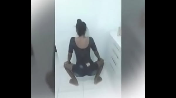 NovinhaGostozaDançando Funk