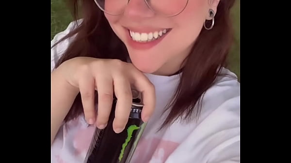 2 50&euro; la piscina del pueblo que ayer se ve que no me enter&eacute; bien pues eso es dinero al mes no jajjaaja 