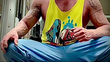 Marido Hétero Vira Gay Por Dinheiro E Curte Pau Enorme