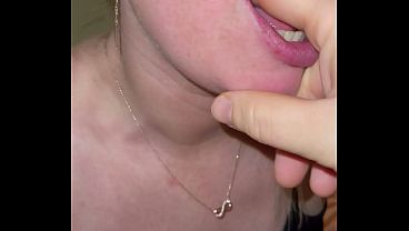 Nonton Wow, Step Mom Play Very Good With He&rsquo;s Dick, She Suck This Big Cock Very Good thumbnail