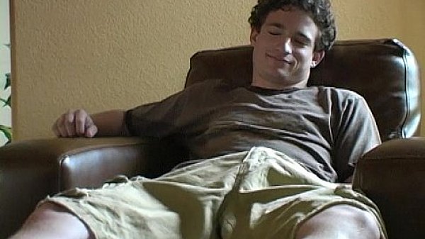 Sexual Straight Guy Kyle Masturbating 