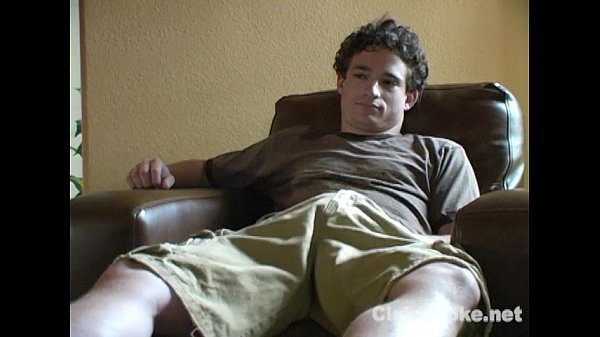 Play MP4 - Sexual Straight Guy Kyle Masturbating