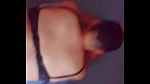 Homem casado comendo a cdzinha novinha