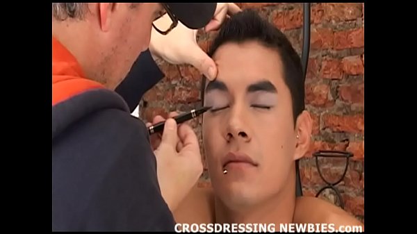 Play MP4 - My first time crossdressing was so hot