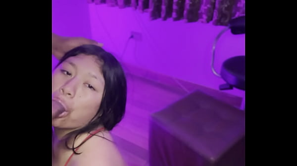 Play MP4 - Me follo a streamer peruana Valentina en pleno live