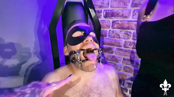 Full the human spit bowl 