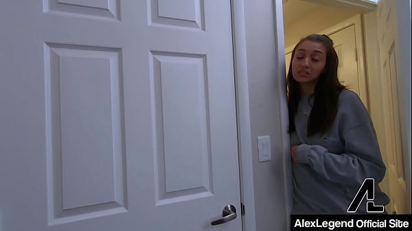 Play MP4 - PAWG&excl; StepSis Bella Rolland Makes Alex Legend Cum Deeply Inside Her&excl;