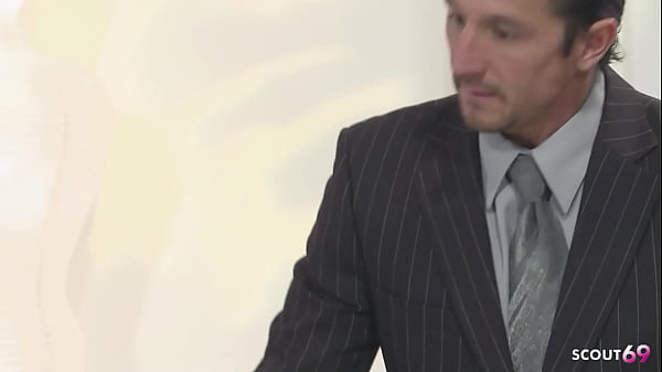 Nonton Black Hair Beauty With Crazy Eyes And Big Tits Get Hard But Romantic Fuck By Big Dick Guy thumbnail