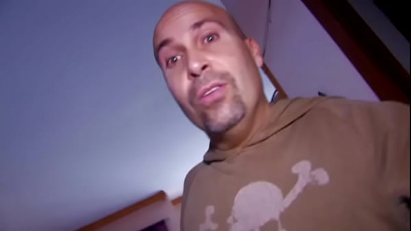 Baise un peu hard pour notre assistante