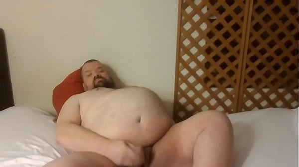 Play MP4 - Me jacking off