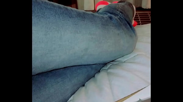 Up close to the misses getn herself off 