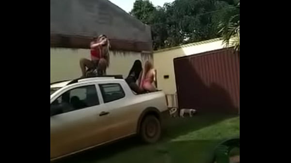 Festinha na &aacute;rea de lazer 