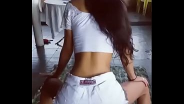 Nonton Magrinha De Shortinho Curto Dan&ccedil;ando thumbnail