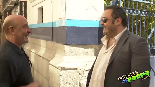 Play MP4 - Episodio 4&colon; El Dioni sabe algo