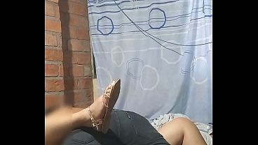 Casero con el vecino moreno