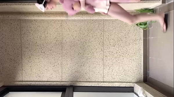 Nonton 乔本小月 thumbnail