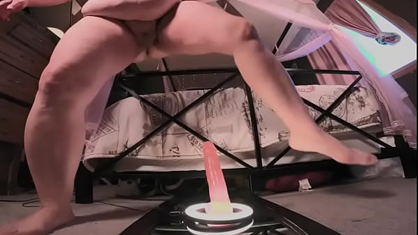 Sexy bbw dildo rider and dick sucker