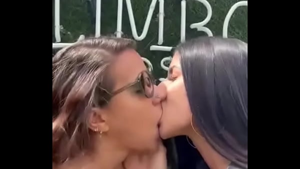 Play MP4 - Un beso en teamgallimbo Jolla Pr chenteydrach