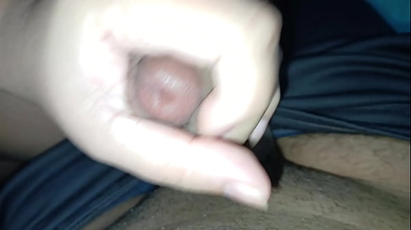 Play MP4 - &excl;QUE RICO&excl; No aguante las ganas de meterme su polla en mi boca despues de una rica paja