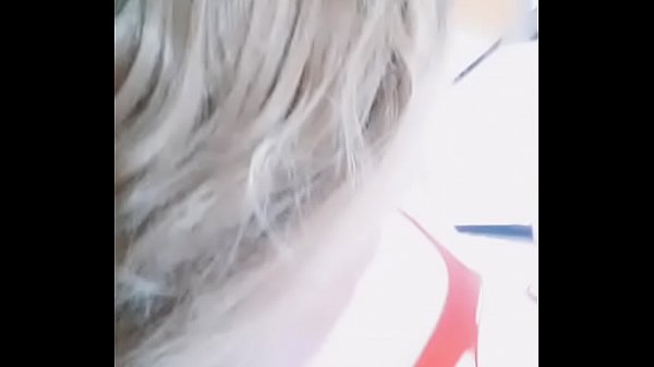 Nonton Blonde Doing Kinky Things thumbnail