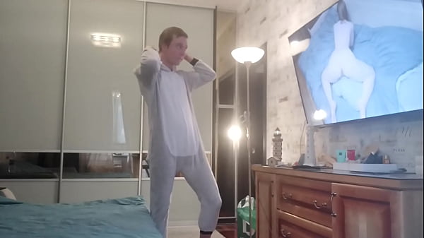 Play MP4 - mars6mars masturbate at video Kinodiva2003 after work as animator